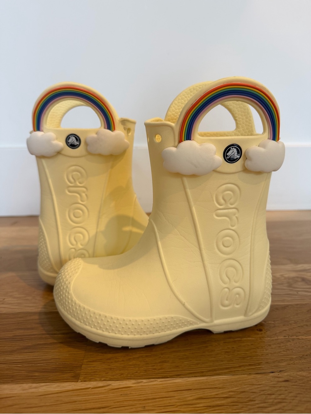 CROCS Kids Yellow Rain Boots with Rainbow Handle RARE